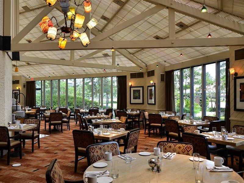 Doubletree By Hilton Hotel Houston Greenway Plaza Zewnętrze zdjęcie