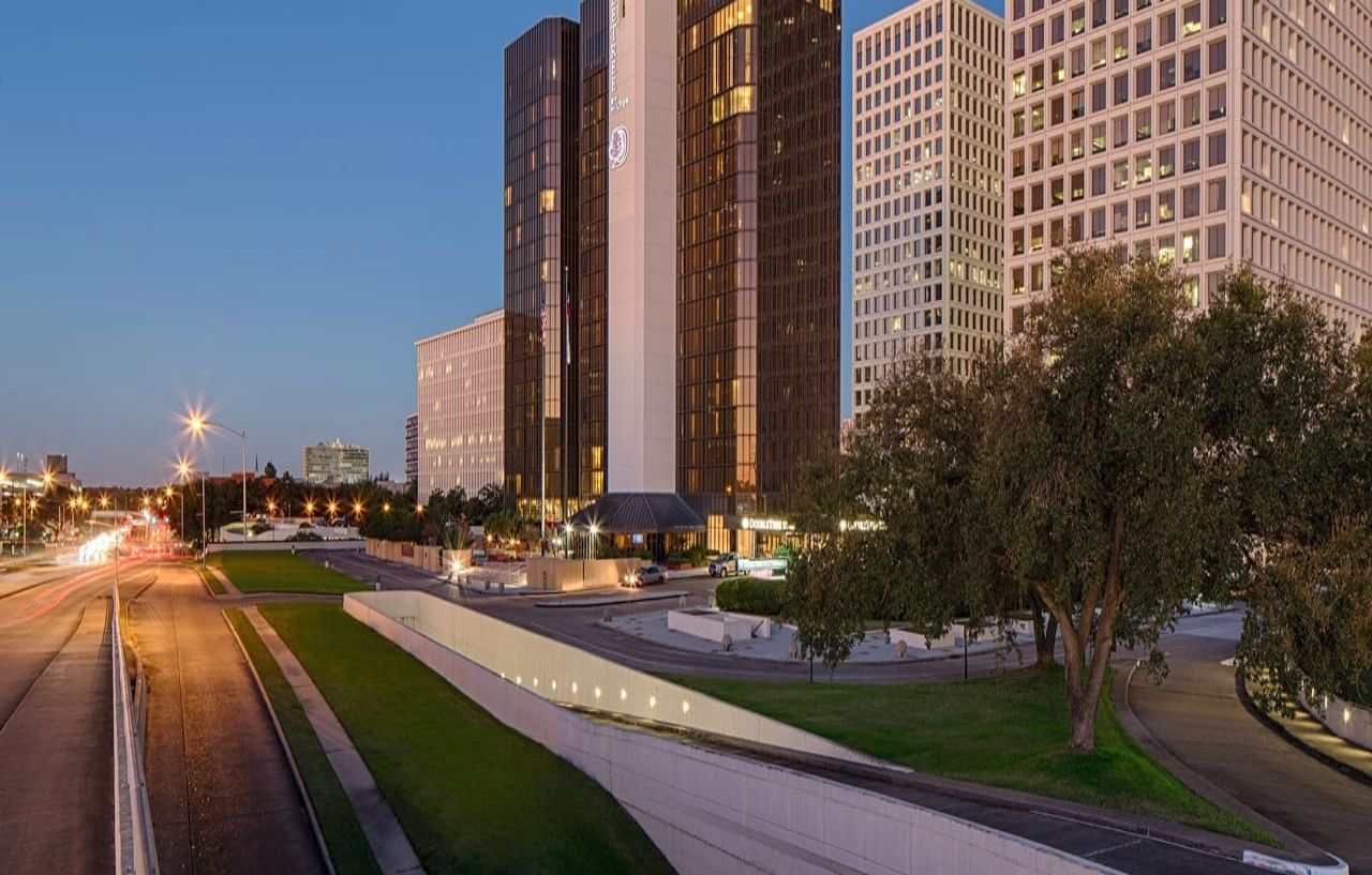 Doubletree By Hilton Hotel Houston Greenway Plaza Zewnętrze zdjęcie